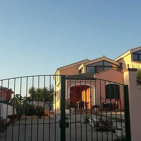 Villa Domus Rosa *