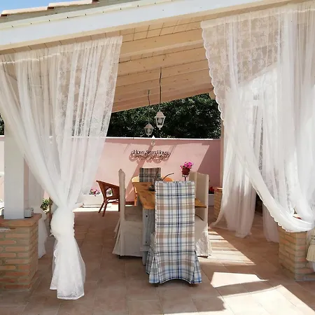 Villa Domus Rosa Capitana